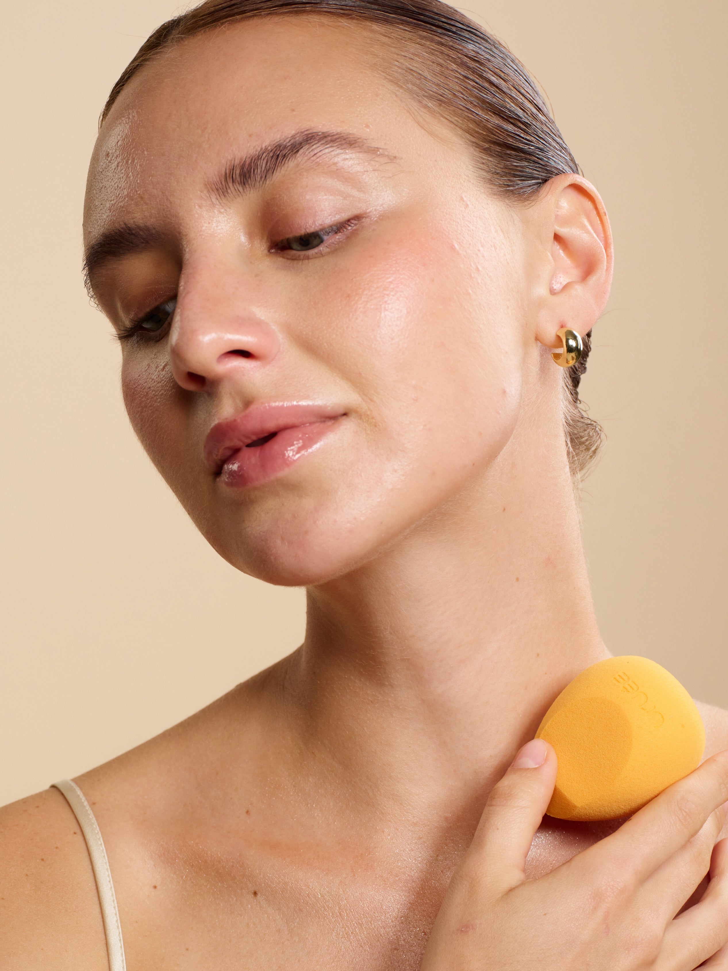 Rizz Makeup Sponge twin Pack (2 PCs)