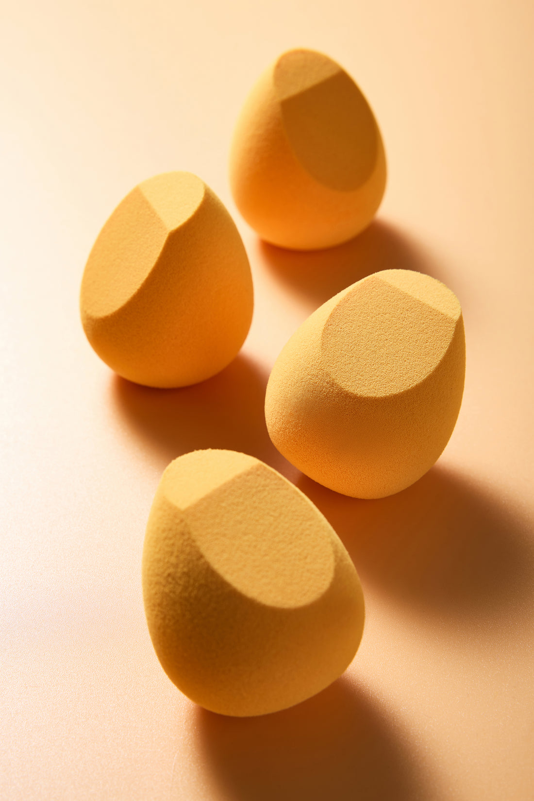 Rizz Makeup Sponge (1 PC)